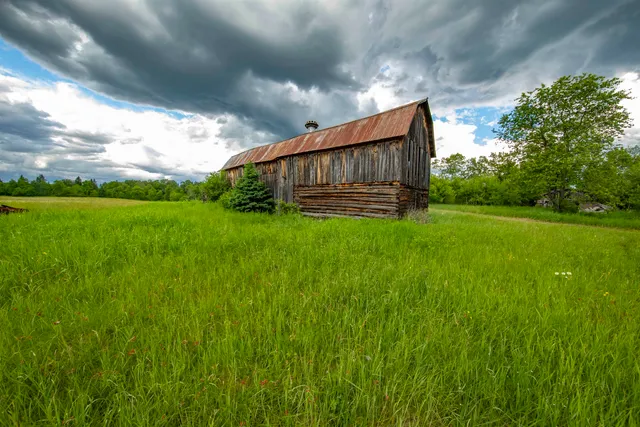 $525,000 | 163 Wirtanen Road, Crystal Falls, MI 49920