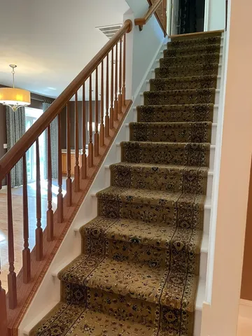 $2,500 | 5611 Wildspring Drive, Lake In The Hills, IL 60156