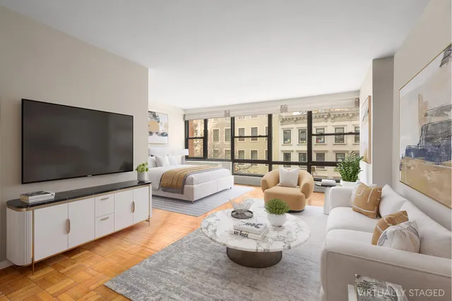 $485,000 | 166 East 61st Street, Unit 4D | Lenox Hill