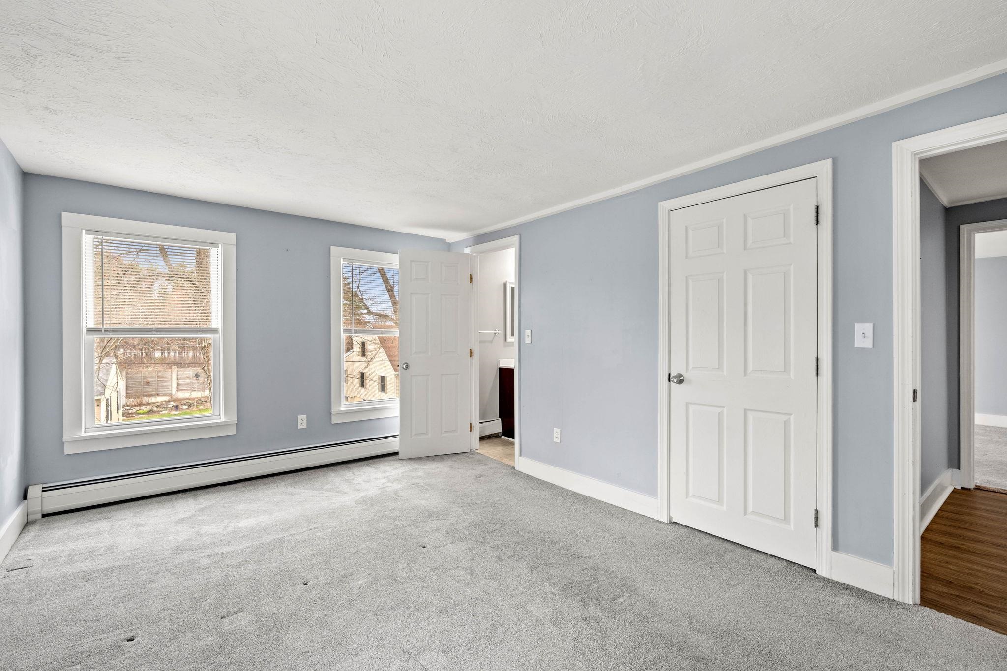 214 Maplehurst Avenue Manchester, NH 03104 - Photo 30 of 58
