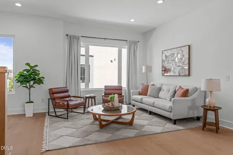 $749,900 | 2008 Moody, Durham, NC 27701