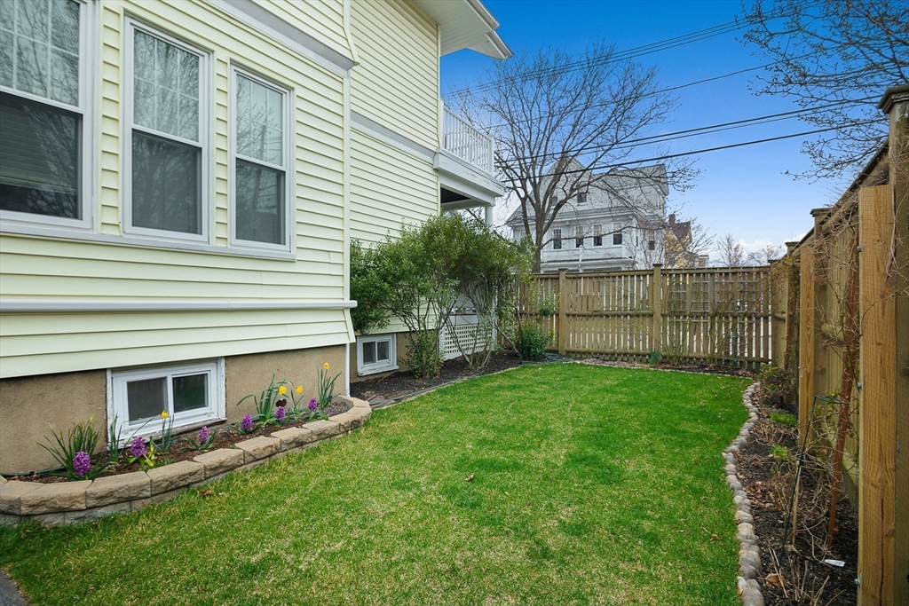 62 Everett Street, Unit 2 Arlington, MA 02474 - Photo 35 of 42