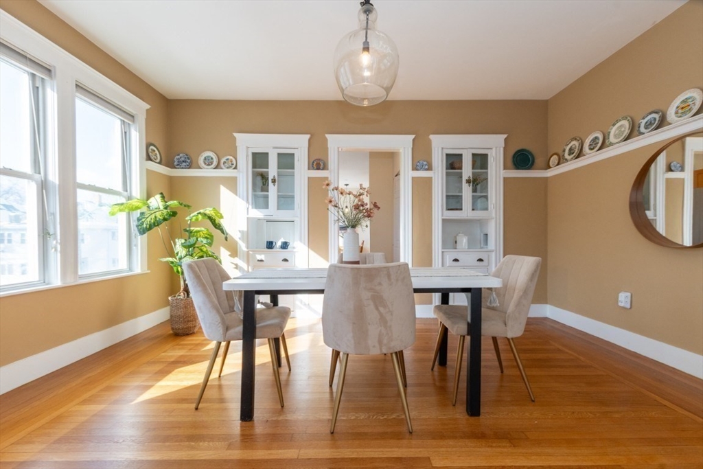 62 Everett Street, Unit 2 Arlington, MA 02474 - Photo 5 of 42