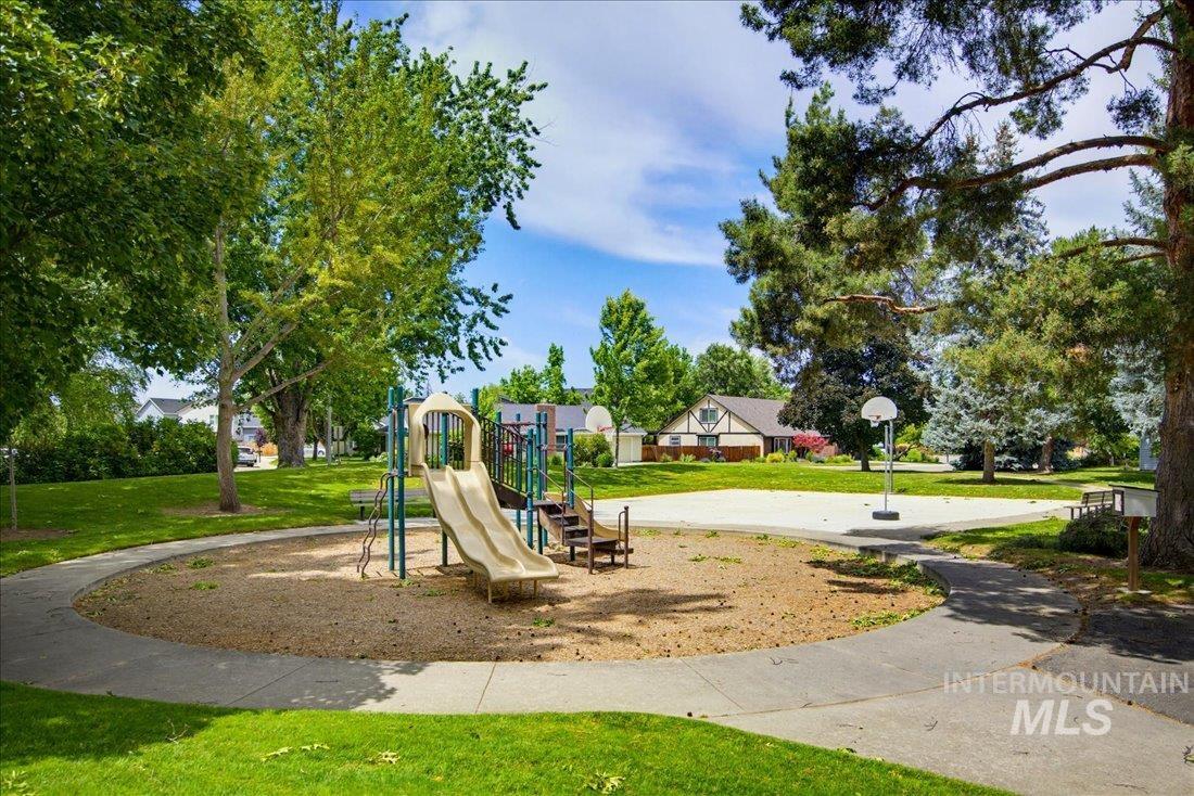 2779 South Falling Brook Way Boise, ID 83706 - Photo 45 of 49