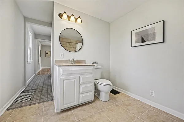 $365,000 | 3806 South Outer Belt Road, Oak Grove, MO 64075