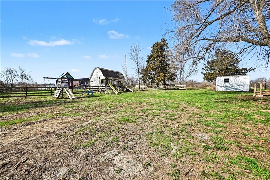 3806 South Outer Belt Road Oak Grove, MO 64075 - Photo 10 of 35