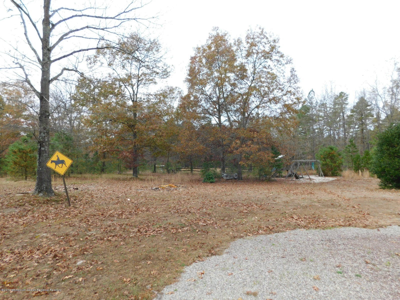 142 Pasadena Road Whiting, NJ 08759 - Photo 9 of 32 DSCN9966