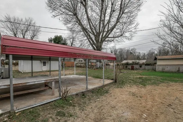 $325,000 | 2620 Walnut Road, Gainesville, GA 30506