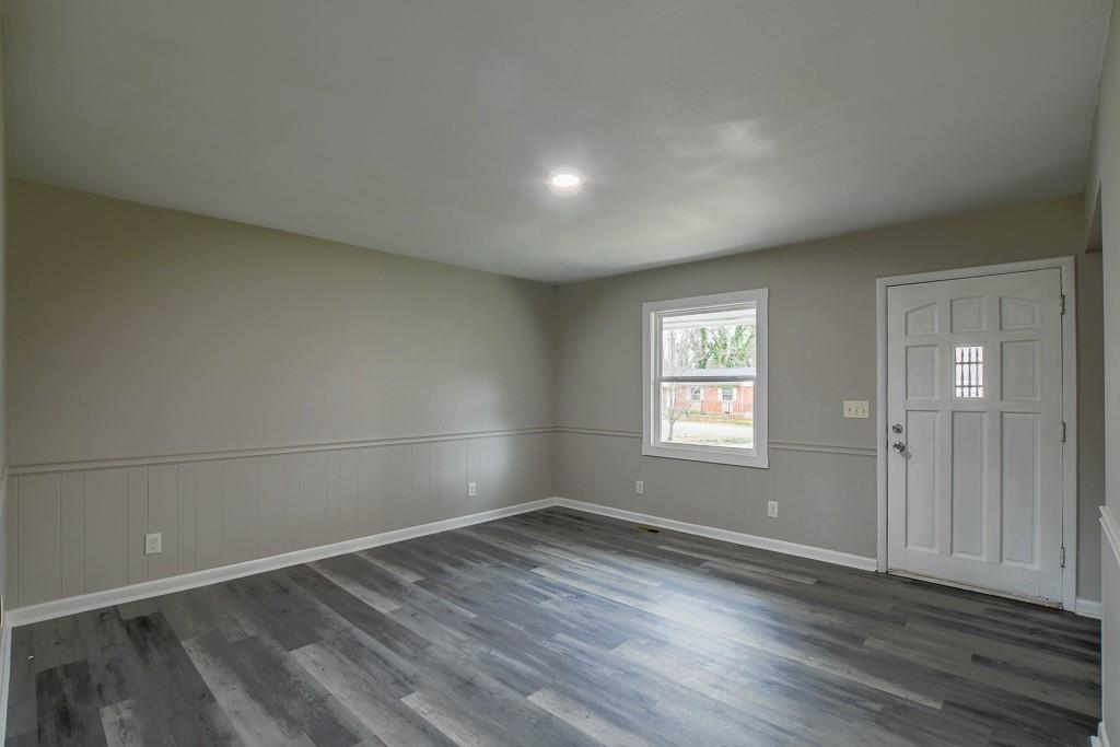 2620 Walnut Road Gainesville, GA 30506 - Photo 4 of 29