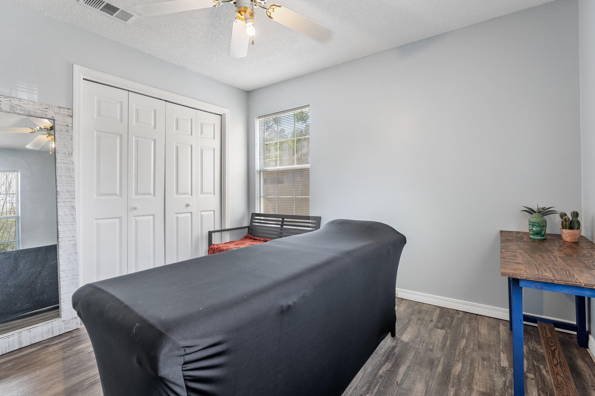 2748 River Run Road Navarre, FL 32566 - Photo 15 of 21 Bedroom 3