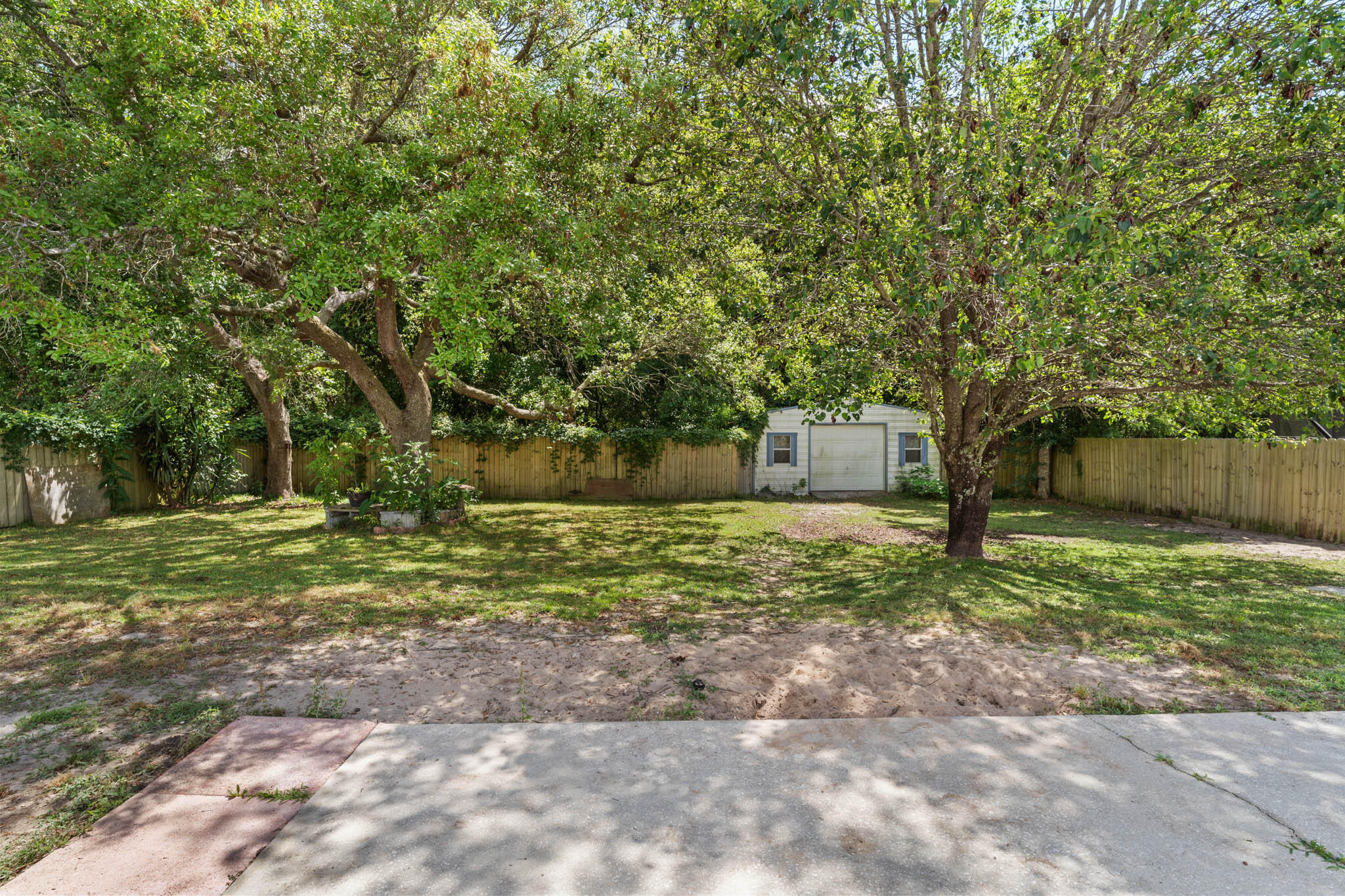2748 River Run Road Navarre, FL 32566 - Photo 17 of 21 Back yard