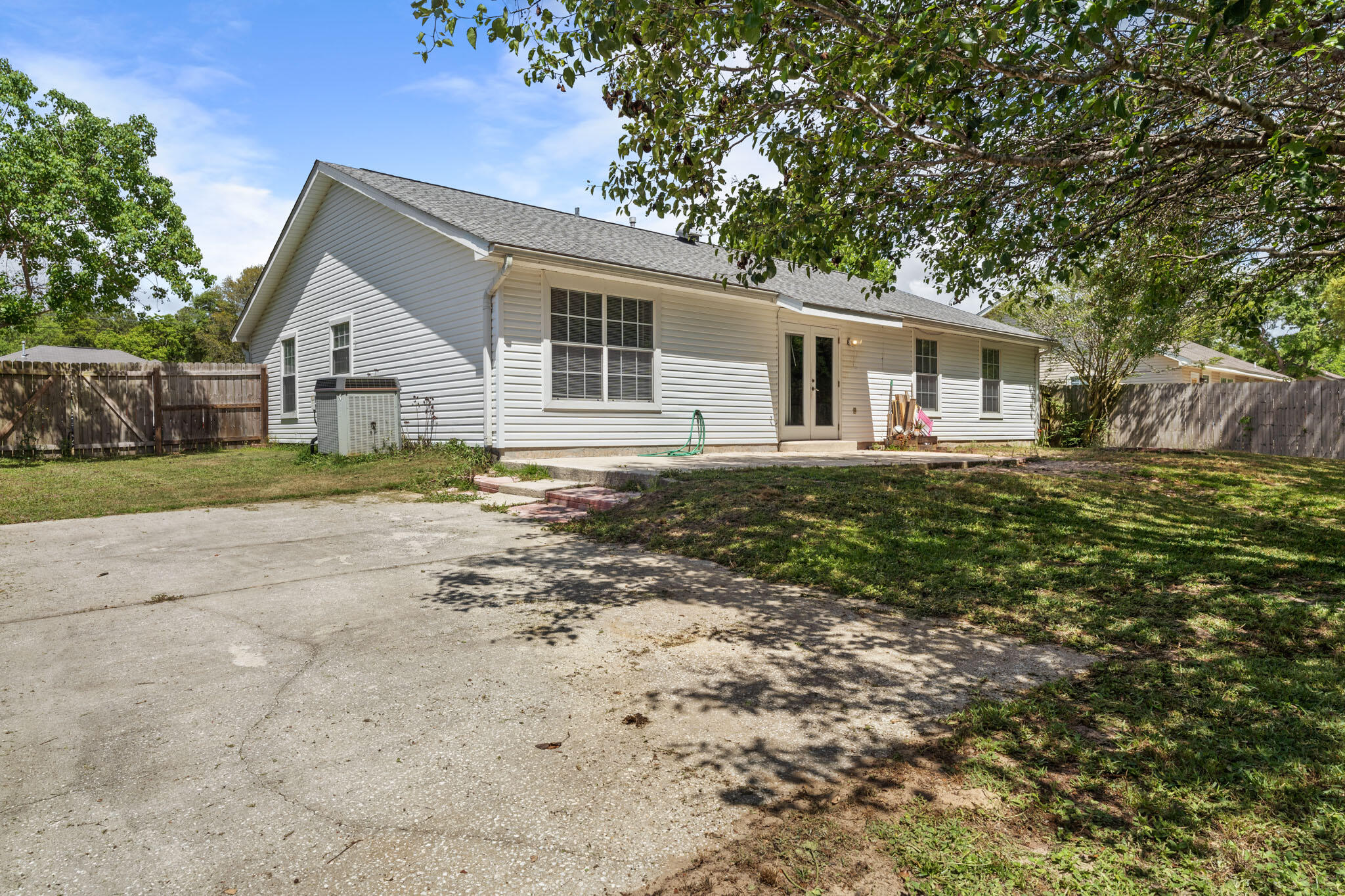 2748 River Run Road Navarre, FL 32566 - Photo 21 of 21 Backyard