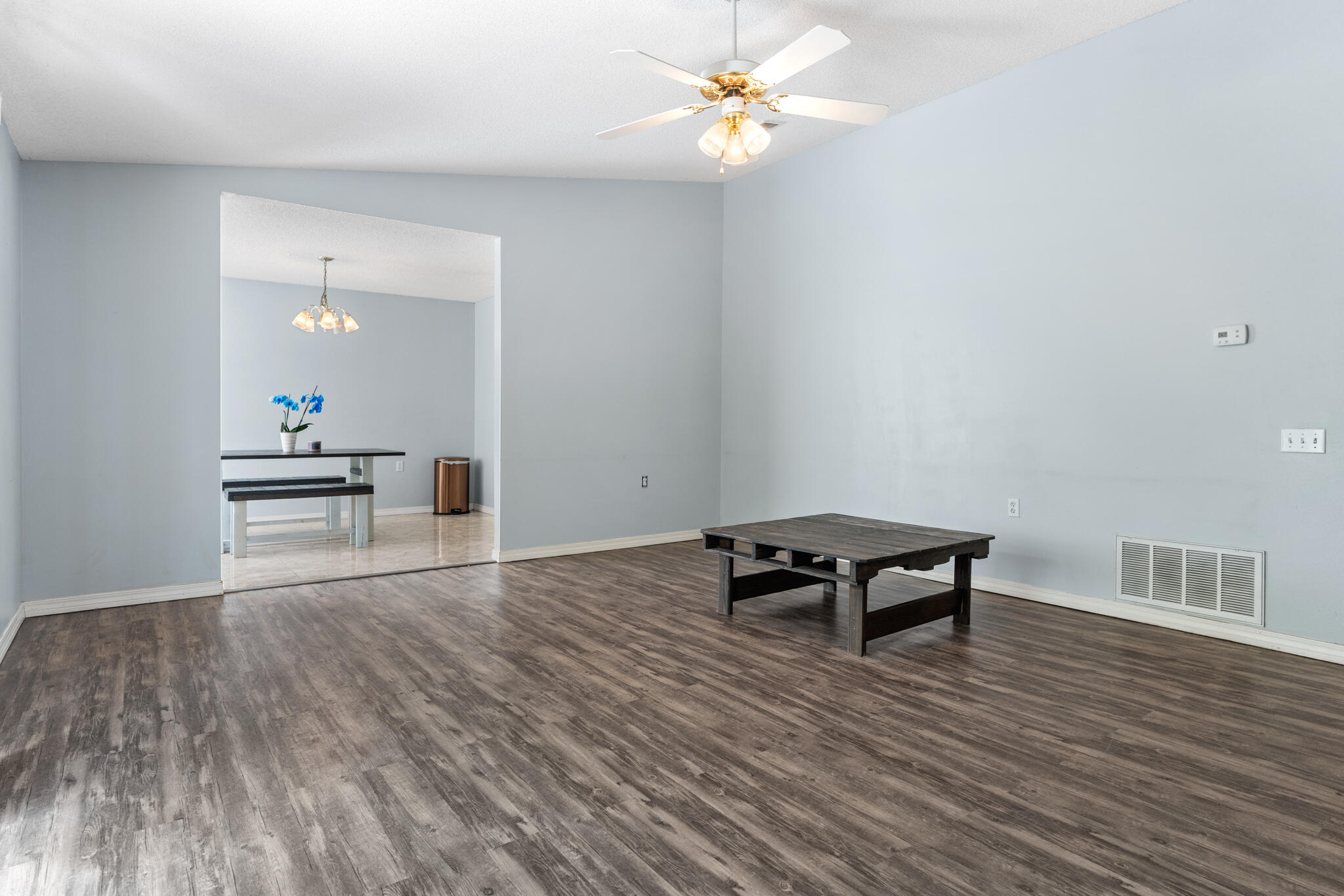 2748 River Run Road Navarre, FL 32566 - Photo 5 of 21 Living Area