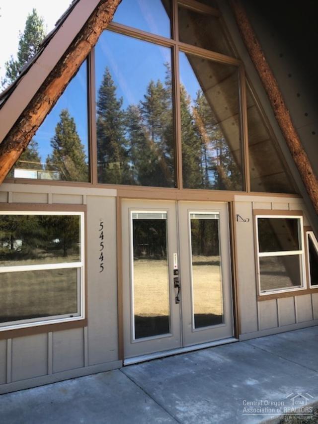 54545 Huntington Road Bend, OR 97707 - Photo 2 of 25 Additional Photo