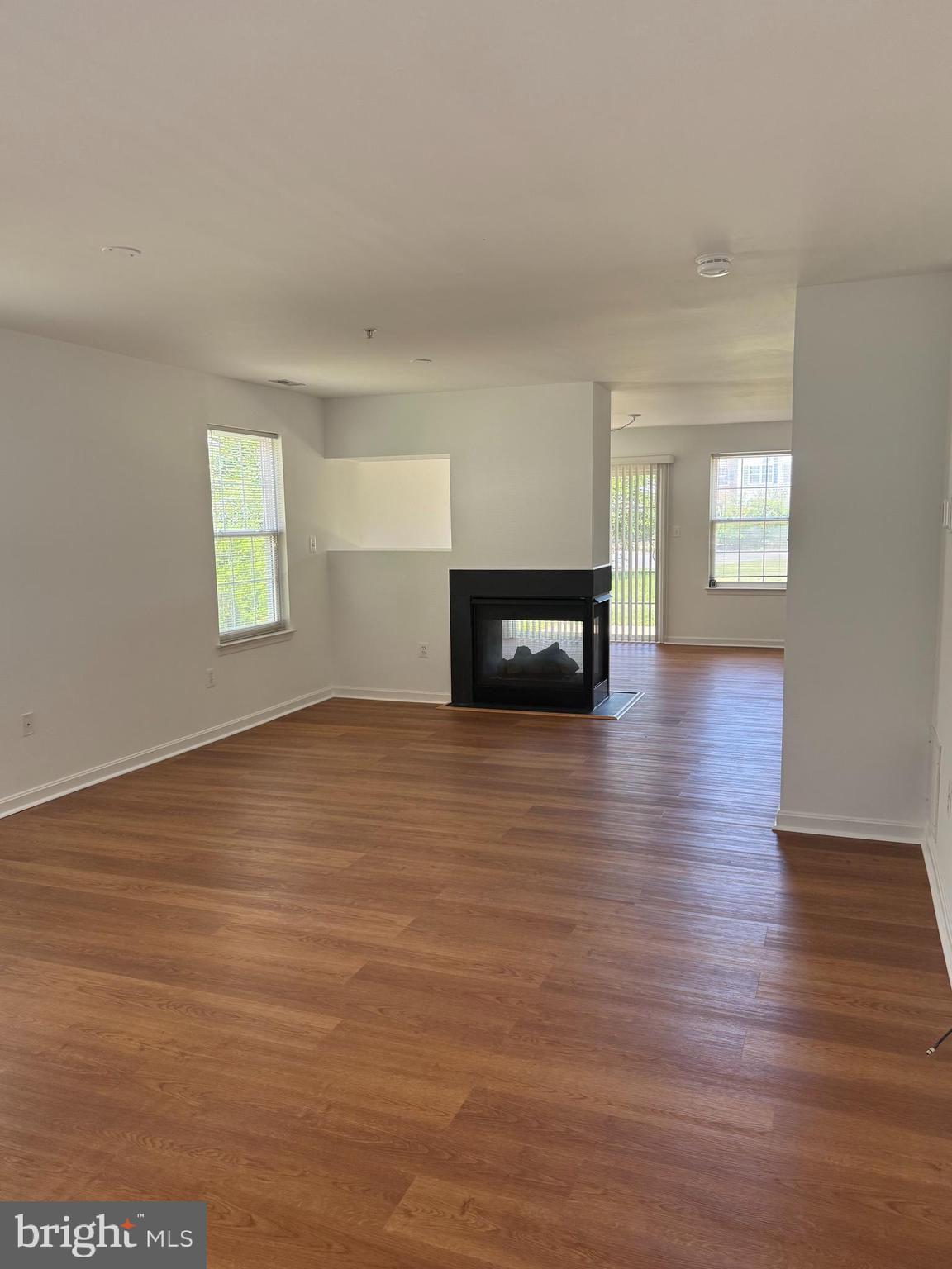 201 Canvasback Way Cambridge, MD 21613 - Photo 2 of 14 Living Room