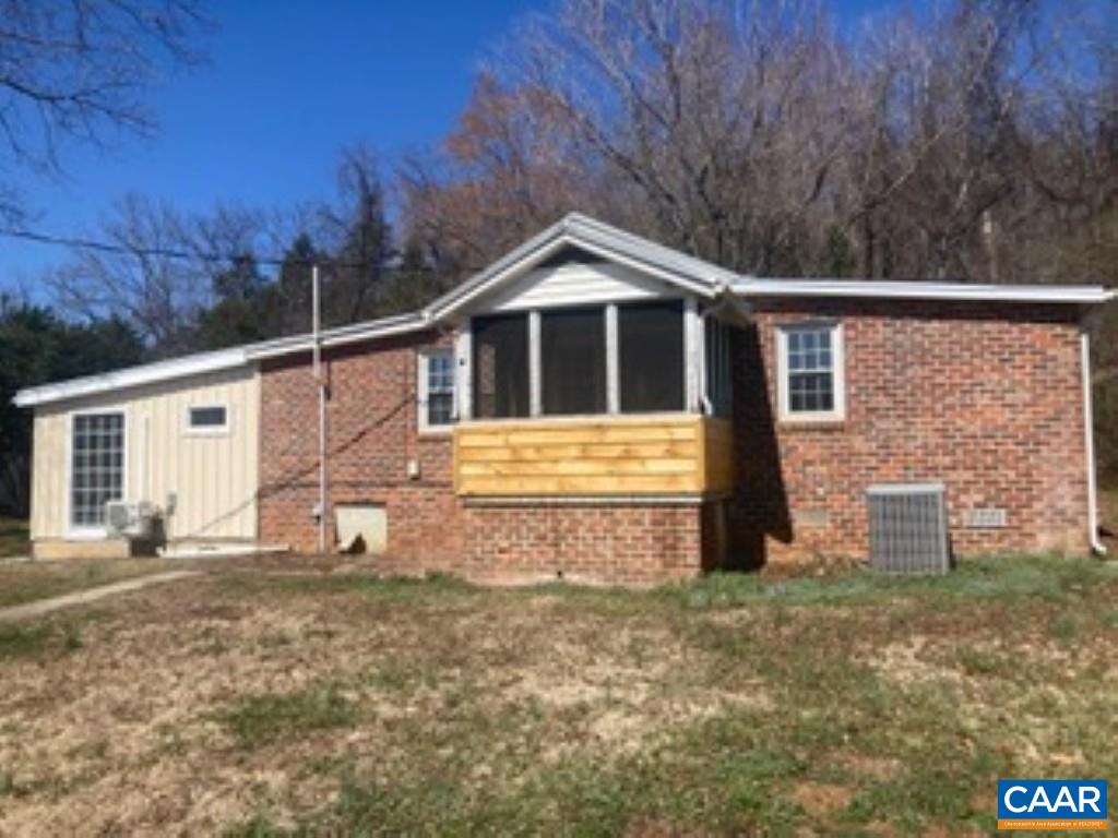 8714 Norwood Road Norwood, VA 24581 - Photo 3 of 11