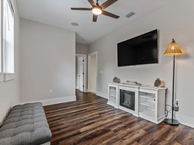 $1,149,900 | 3927 Coastal Highway, Crawfordville, FL 32327