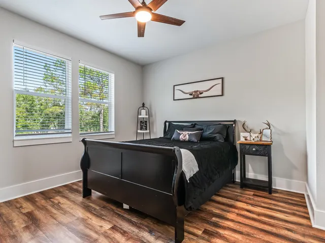 $1,149,900 | 3927 Coastal Highway, Crawfordville, FL 32327