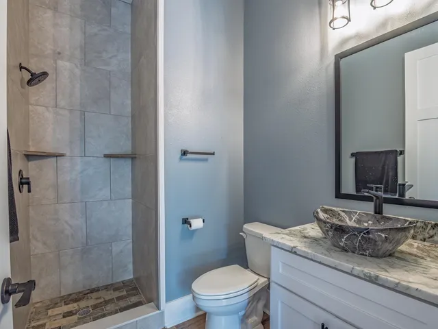 $1,149,900 | 3927 Coastal Highway, Crawfordville, FL 32327