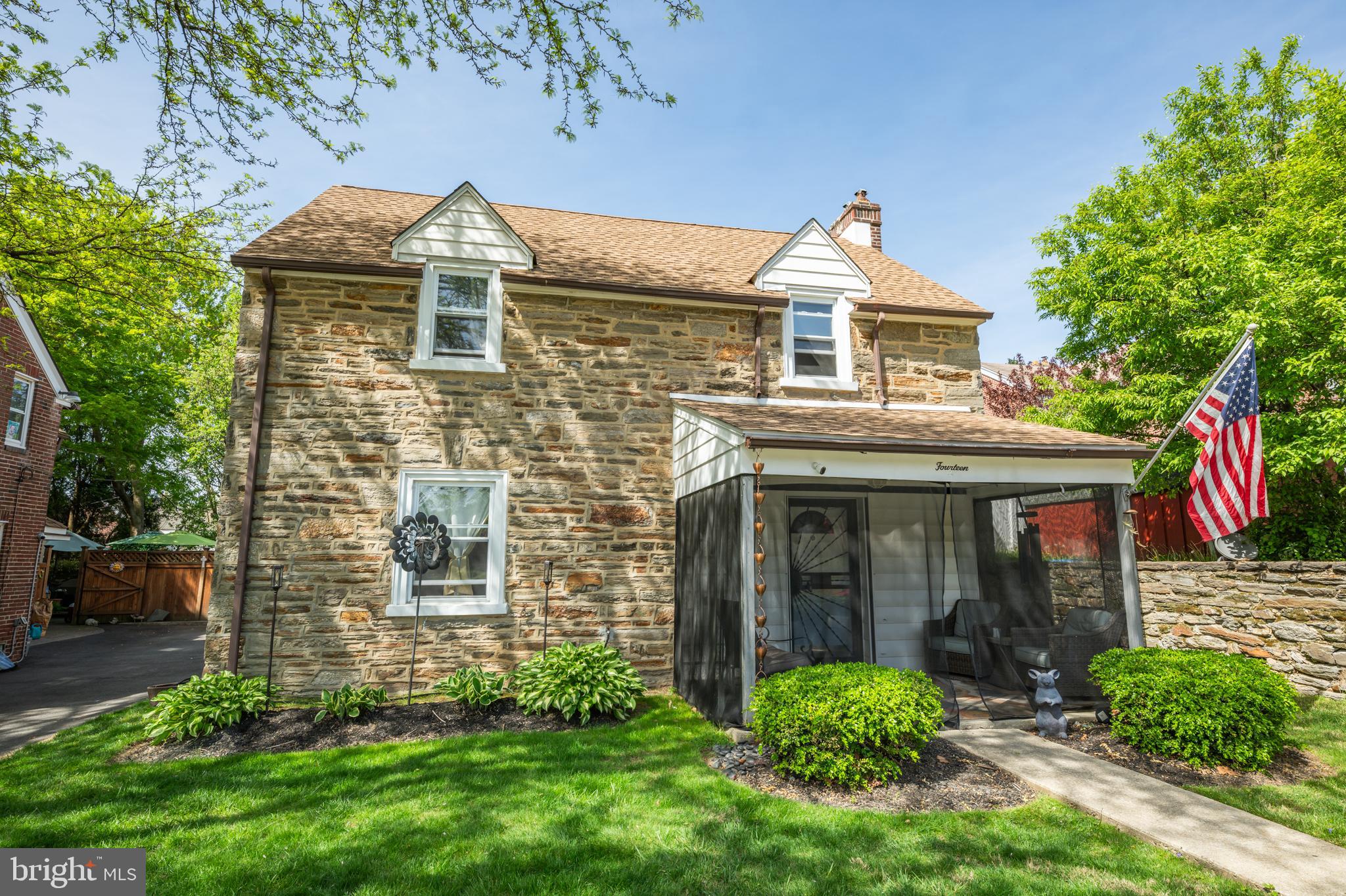 14 Summit Avenue Wyncote, PA 19095 - Photo 33 of 36 a front view of a house with garden