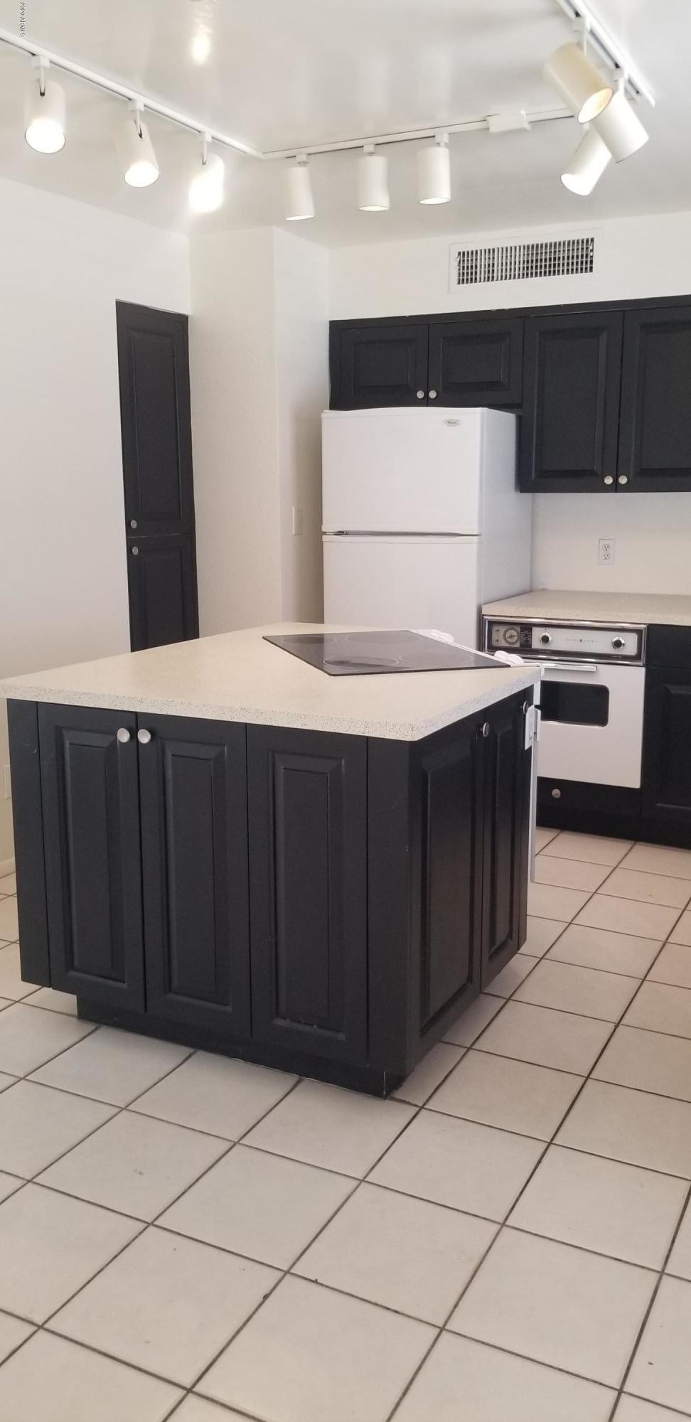 7749 West Osborn Road Phoenix, AZ 85033 - Photo 8 of 21 Kitchen
