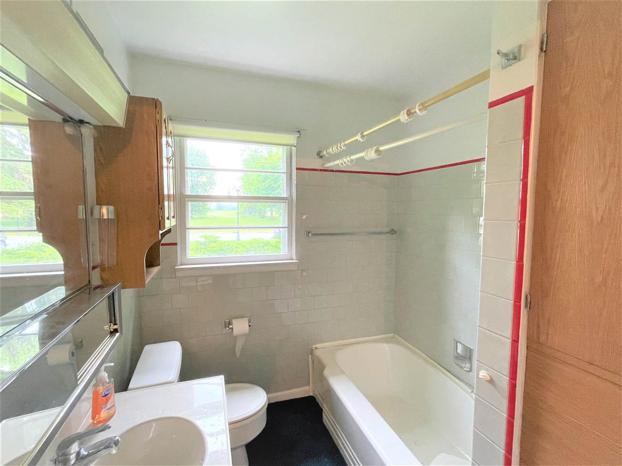 810 West Midland Road Auburn, MI 48611 - Photo 5 of 20 Gallery Image 5