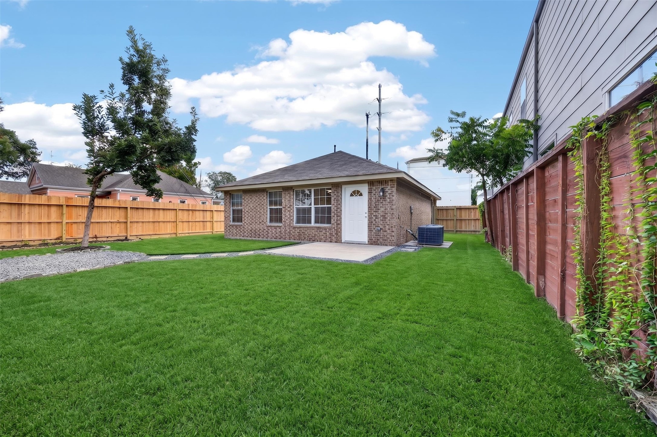 1302 Shearn Street Houston, TX 77007 - Photo 29 of 40