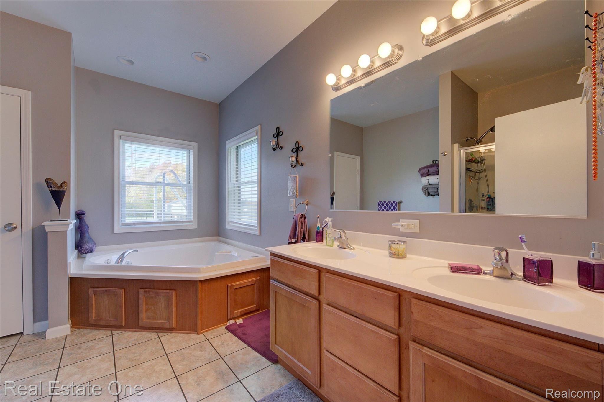 3676 Norton Road Howell, MI 48843 - Photo 23 of 82 930A5211_2_3.jpg