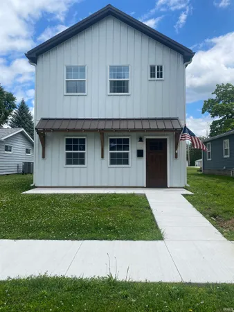 $264,900 | 525 Madison Street, Rochester, IN 46975