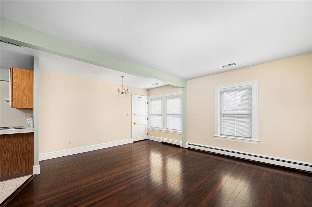 146 Grove Street, Unit 2L Providence, RI 02909 - Photo 4 of 15