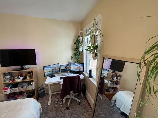 $5,350 | 50 Lowell Street, Unit 2, Somerville, MA 02143