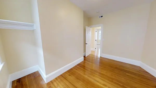 $5,350 | 50 Lowell Street, Unit 2, Somerville, MA 02143