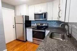 $2,600 | 22 Irving Street, Unit 8, Everett, MA 02149