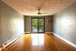 $2,600 | 22 Irving Street, Unit 8, Everett, MA 02149