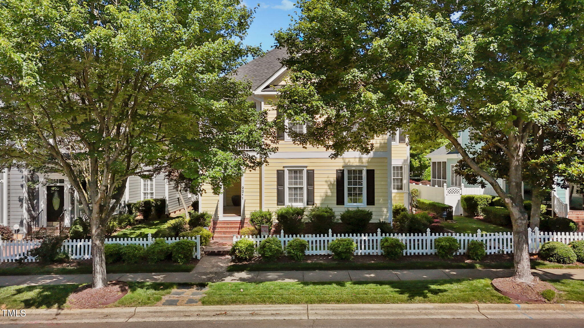 2211 Hopeton Avenue Raleigh, NC 27614 - Photo 2 of 45 1-web-or-mls-DJI_20240521103907_0040_D