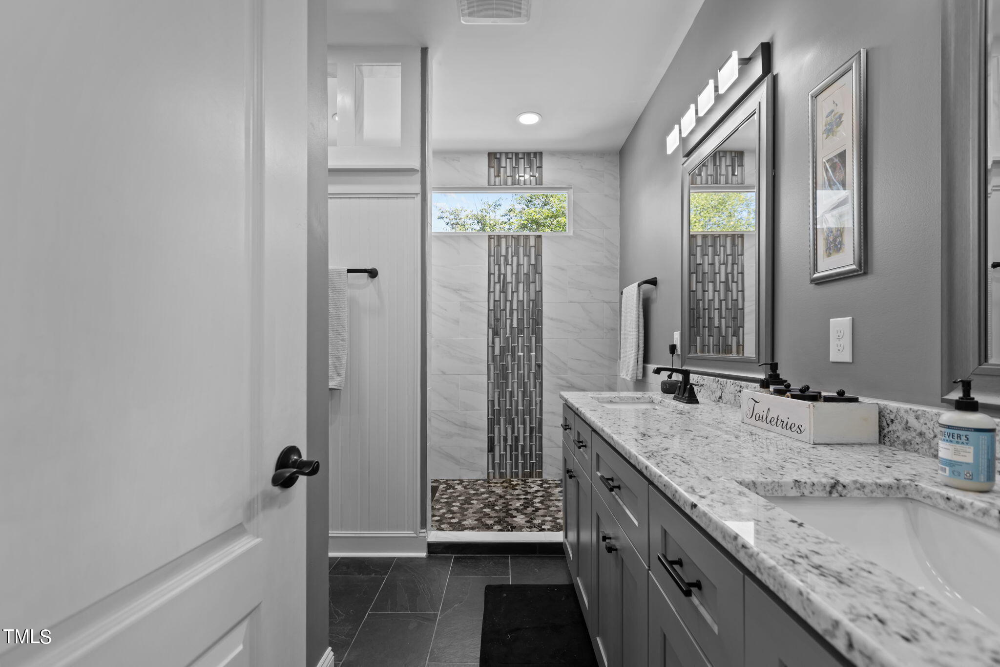2211 Hopeton Avenue Raleigh, NC 27614 - Photo 24 of 45 30-web-or-mls-IMGL1284
