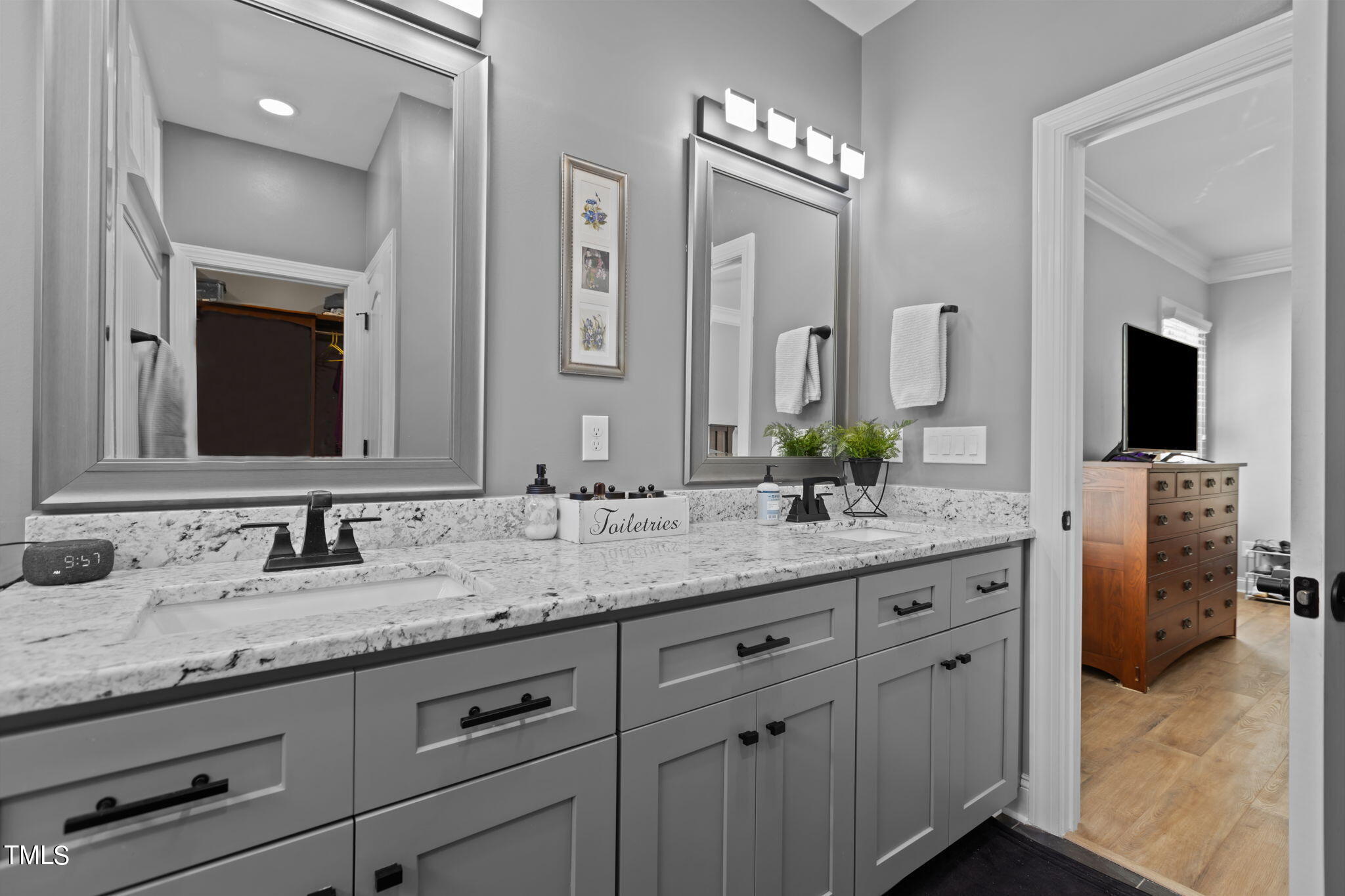 2211 Hopeton Avenue Raleigh, NC 27614 - Photo 25 of 45 31-web-or-mls-IMGL1287