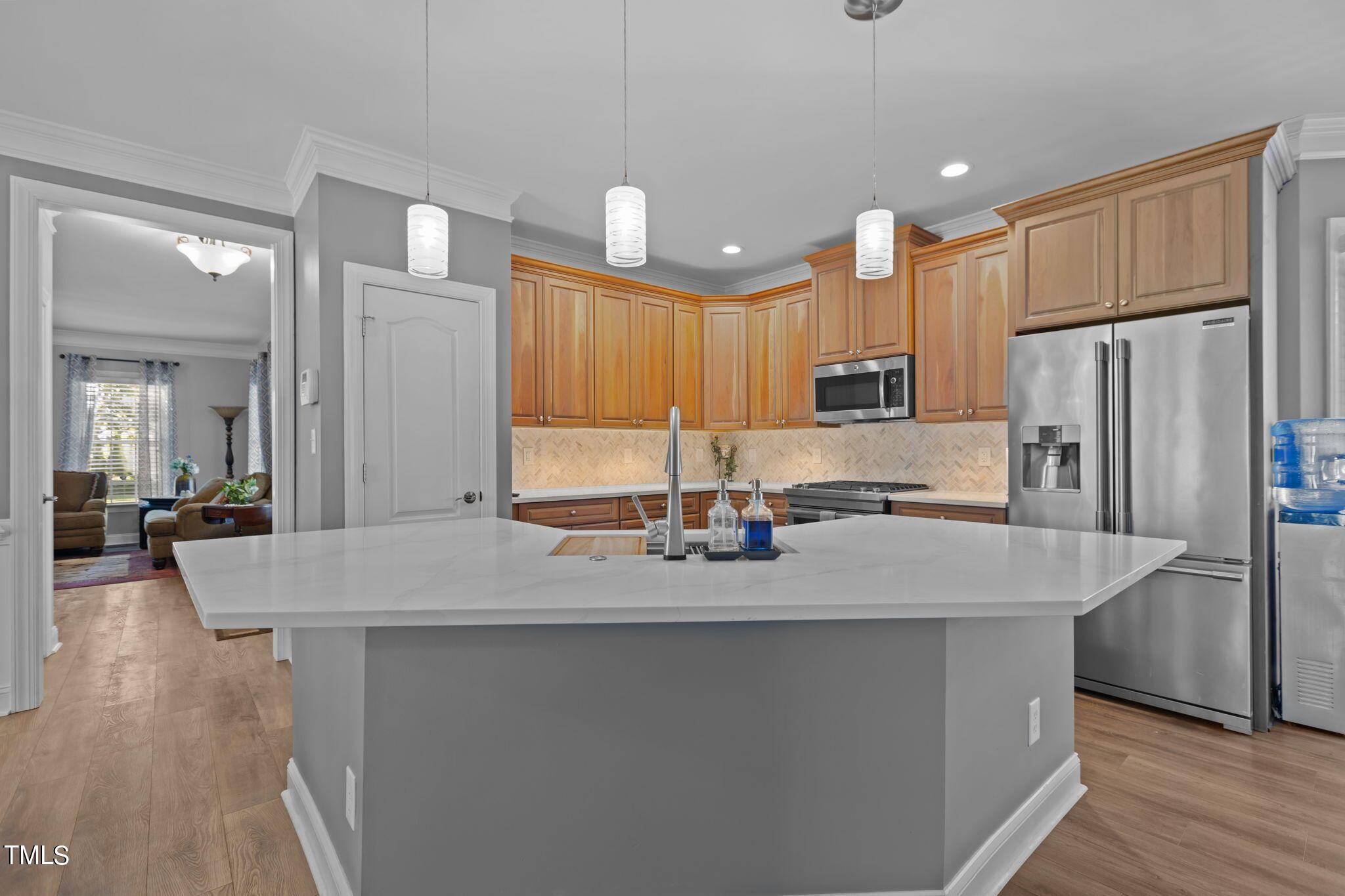 2211 Hopeton Avenue Raleigh, NC 27614 - Photo 9 of 45 18-web-or-mls-IMGL1245