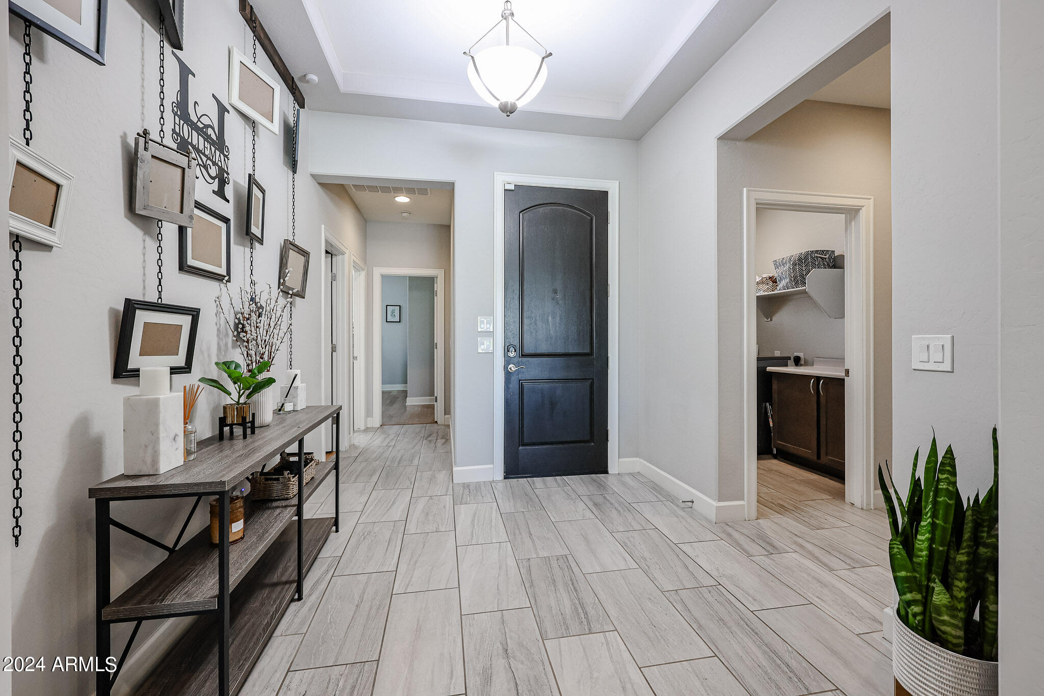 18261 West Tecoma Road Goodyear, AZ 85338 - Photo 6 of 47 Entryway