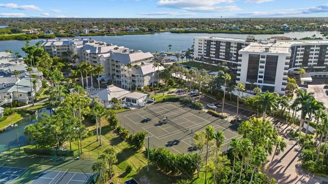 $1,750,000 | 1260 Dolphin Bay Way, Unit 401, Sarasota, FL 34242
