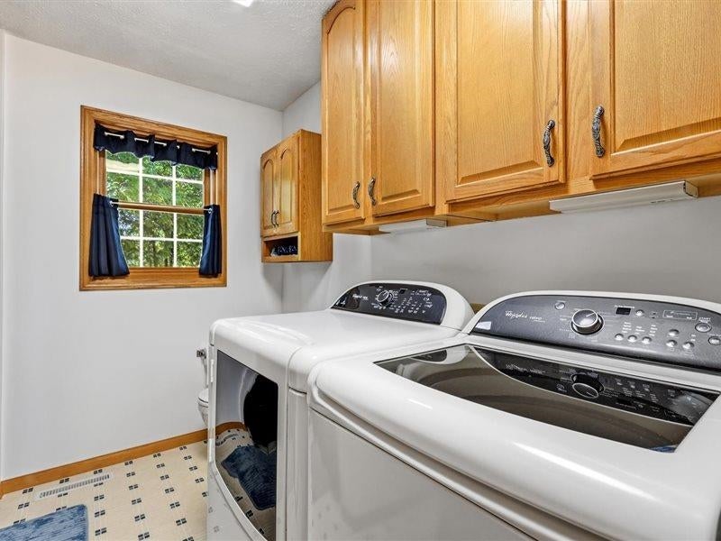 9800-9801 Cedar Street Bernard, IA 52032 - Photo 23 of 52 Gallery Image 23