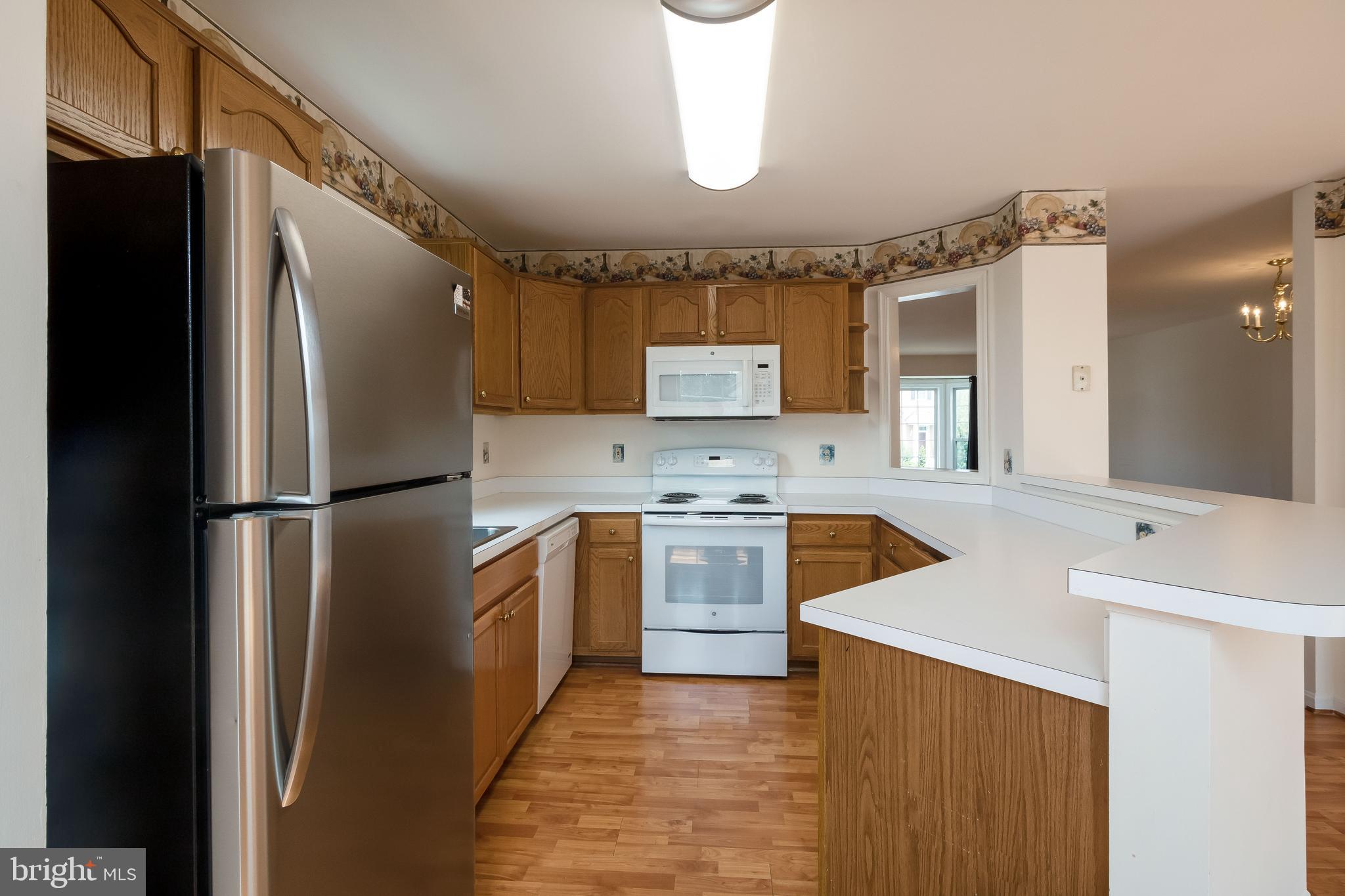 8441 Tackhouse Loop Gainesville, VA 20155 - Photo 12 of 47 Kitchen