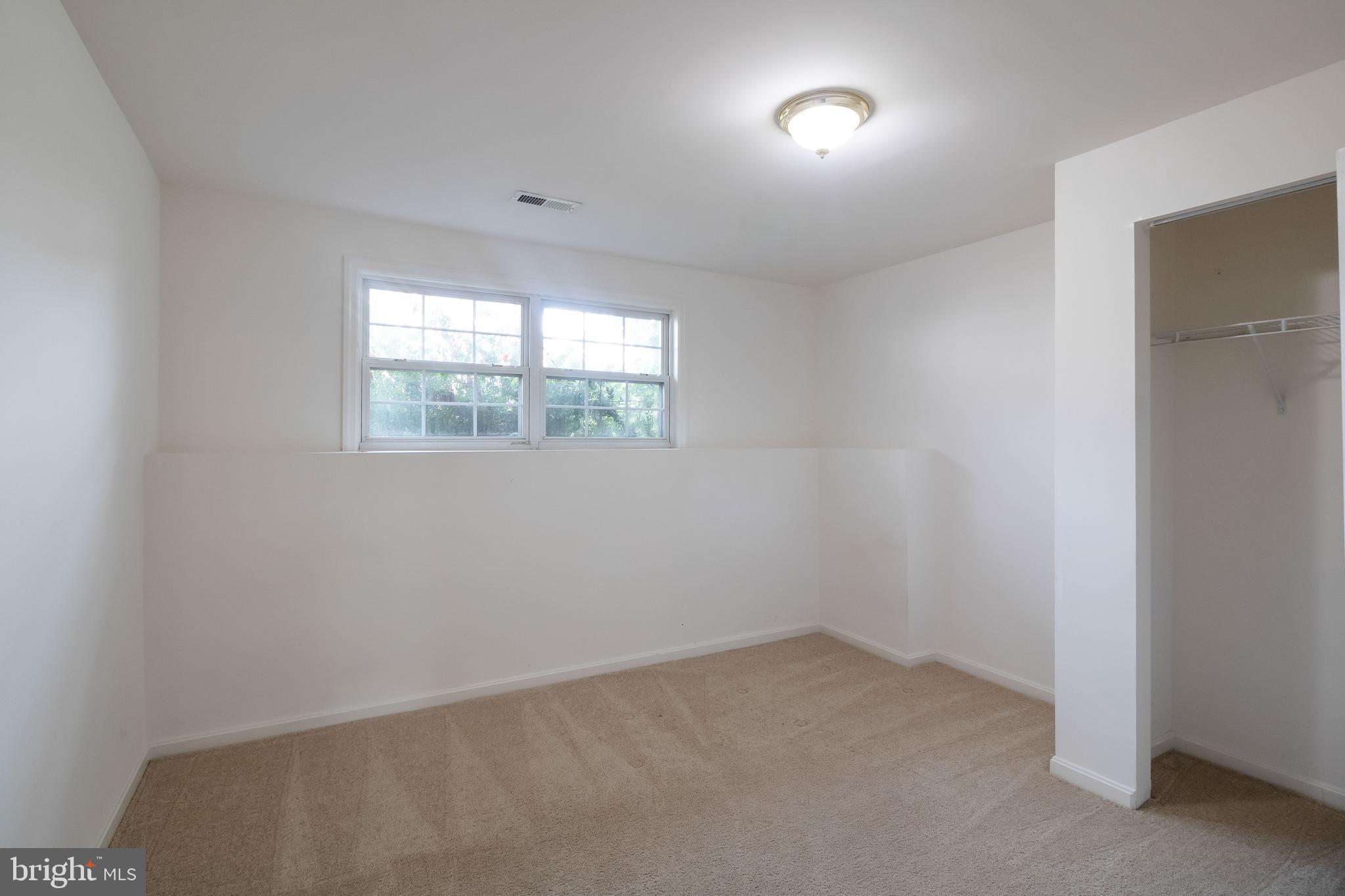 8441 Tackhouse Loop Gainesville, VA 20155 - Photo 34 of 47 forth bedroom