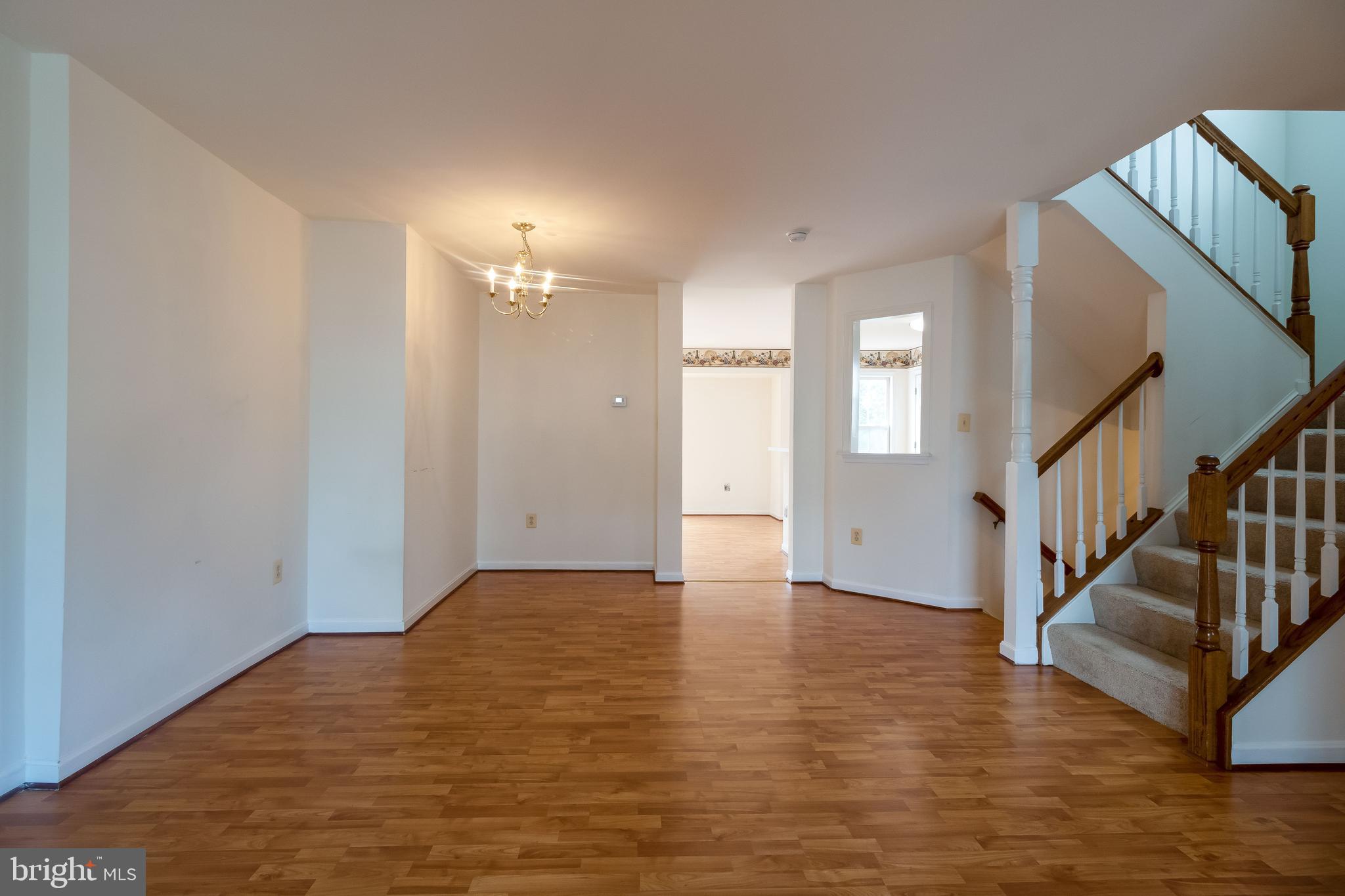 8441 Tackhouse Loop Gainesville, VA 20155 - Photo 5 of 47 Dining & Living room