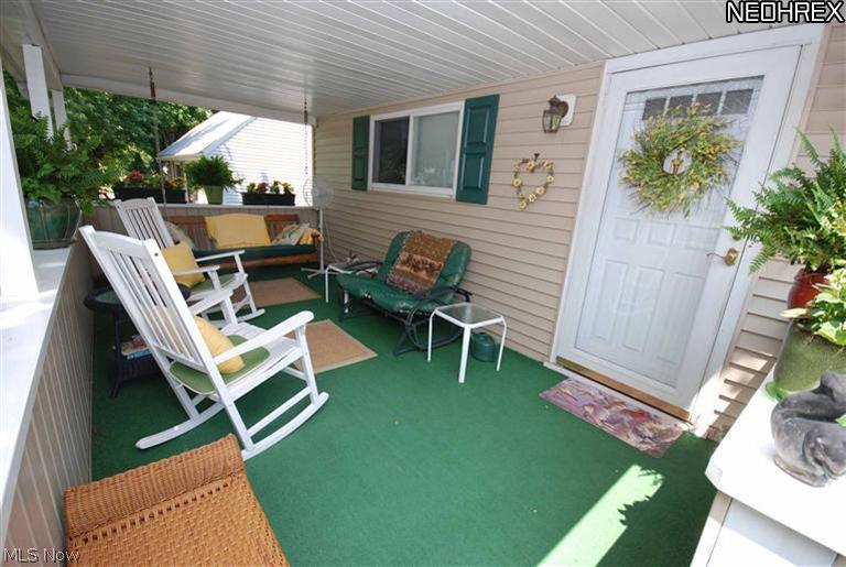 481 Rutland Street Akron, OH 44305 - Photo 2 of 25 Gallery Image 2