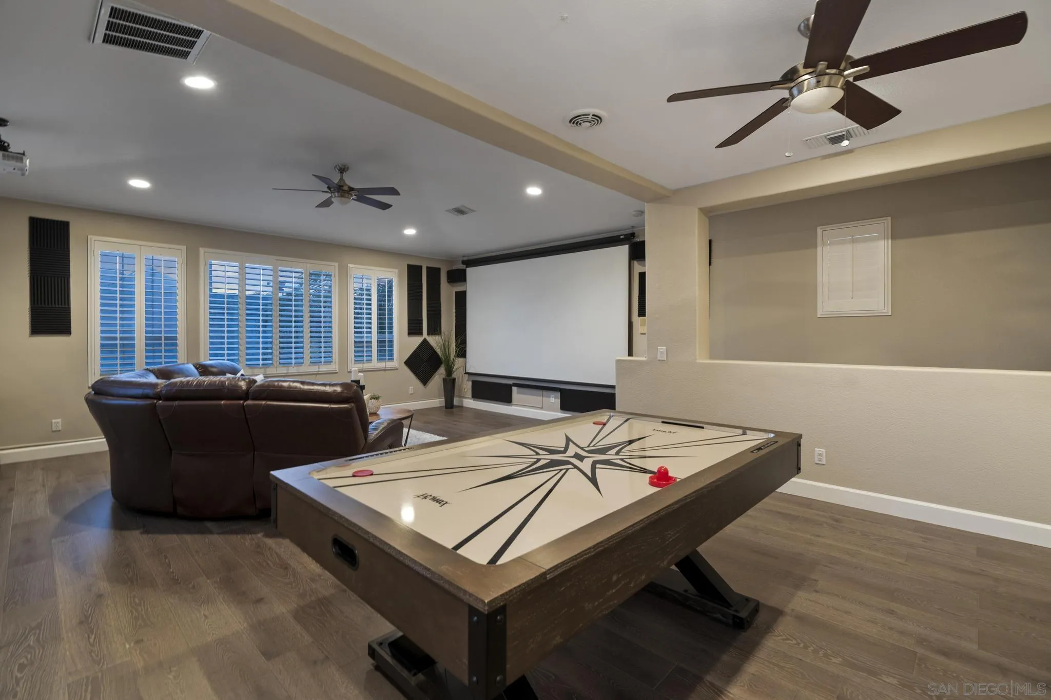 2827 Sutter Ridge Drive Chula Vista, CA 91914 - Photo 32 of 67 Gallery Image 32