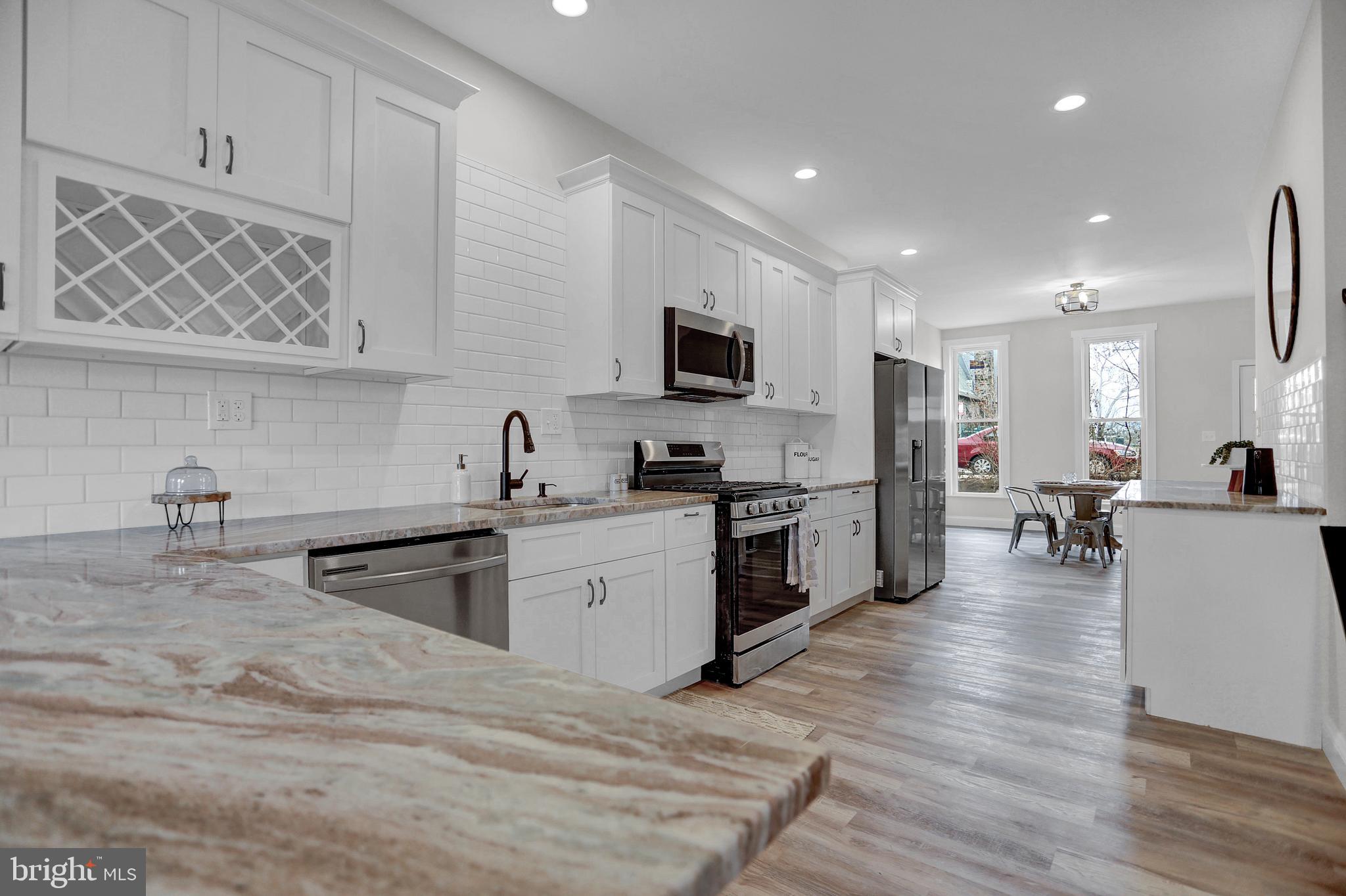 3913 Roland Avenue Baltimore, MD 21211 - Photo 2 of 33 Gallery Image 2