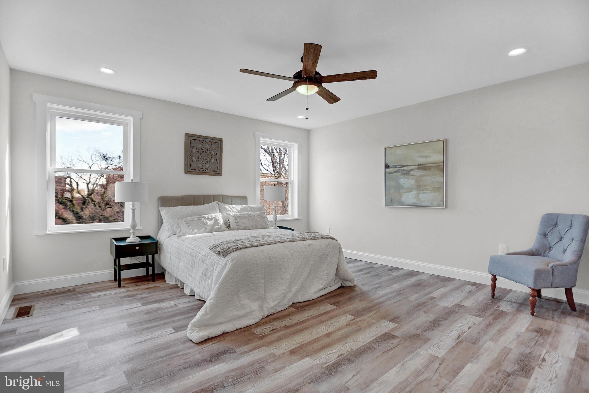 3913 Roland Avenue Baltimore, MD 21211 - Photo 10 of 33 Gallery Image 10