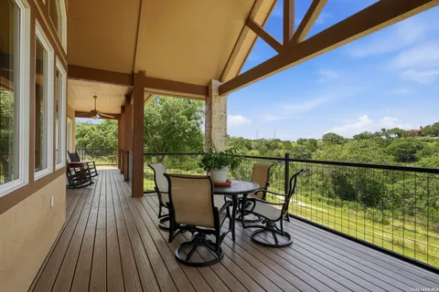 $1,175,000 | 165 Settlers Way North, Comfort, TX 78013