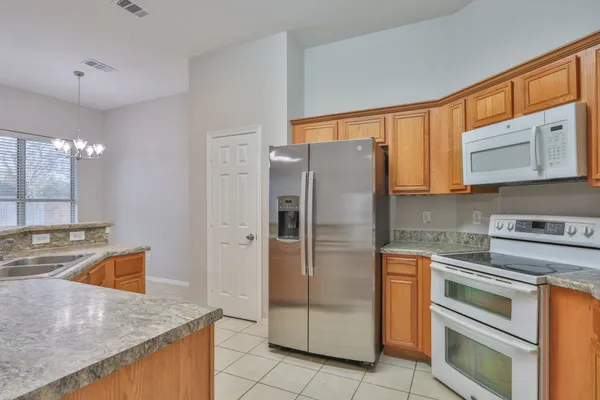 $252,000 | 834 Chase View Drive, Bacliff, TX 77518
